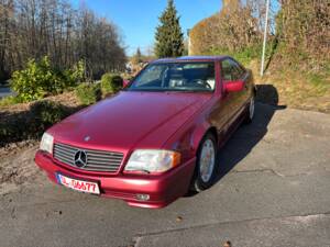 Afbeelding 4/64 van Mercedes-Benz SL 500 (1996)
