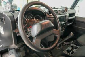 Imagen 2/34 de Land Rover Defender 90 (2012)