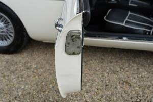 Bild 26/50 von MG MGB (1966)