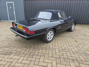 Image 4/15 of Alfa Romeo 2.0 Spider (1988)