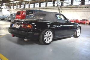 Image 43/68 of Mazda MX-5 1.6 (1992)