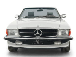 Bild 18/36 von Mercedes-Benz 560 SL (1989)