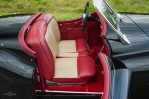 Immagine 14/21 di Jaguar XK 120 OTS (1951)