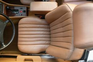 Image 34/50 de Mercedes-Benz 300 SL (1986)