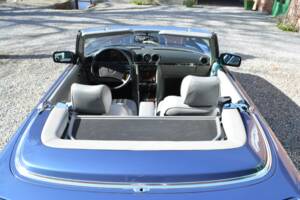 Bild 12/16 von Mercedes-Benz 560 SL (1988)
