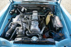 Image 4/7 of Mercedes-Benz 250 SE (1967)