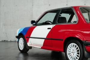 Bild 13/50 von BMW 325i (1986)