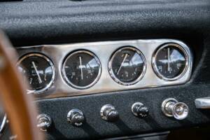 Image 17/31 of Triumph Italia 2000 (1960)