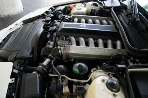 Immagine 50/50 di BMW 850i (1990)