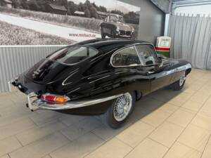 Bild 8/18 von Jaguar E-Type 4.2 (1966)