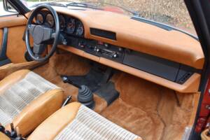 Immagine 33/42 di Porsche 911 2.7 (1977)