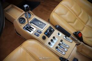 Bild 33/55 von Ferrari 308 GTBi (1981)