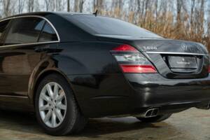 Bild 19/50 von Mercedes-Benz S 600 L (2007)