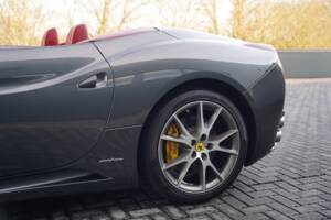 Image 50/50 of Ferrari California (2009)