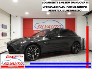 Image 1/15 of Aston Martin DBX707 (2022)