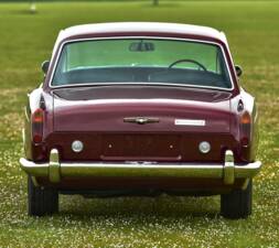 Bild 8/50 von Bentley T 1 (1970)