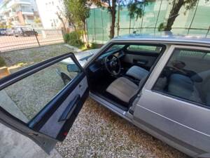 Bild 23/63 von Alfa Romeo 75 1.6 (1987)