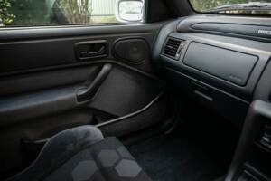 Imagen 19/50 de Ford Escort RS Cosworth (1997)