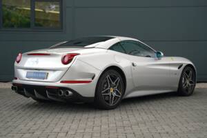 Bild 5/50 von Ferrari California T (2015)