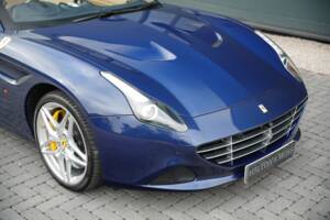 Image 29/50 of Ferrari California T (2015)