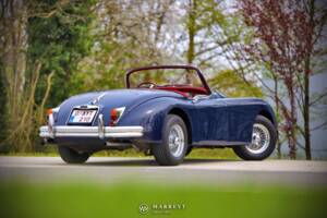 Image 3/78 of Jaguar XK 150 3.4 S OTS (1958)