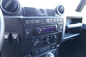 Bild 37/73 von Land Rover Defender 90 (2008)
