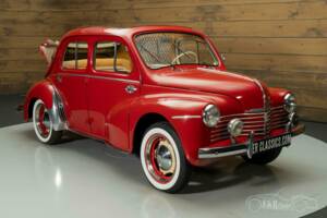 Bild 4/19 von Renault 4 CV Décapotable (1951)