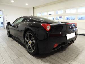 Image 3/15 de Ferrari 458 Italia (2011)