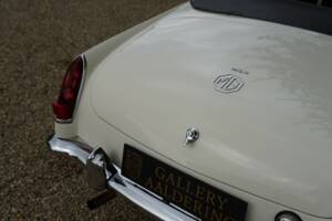 Bild 48/50 von MG MGB (1966)