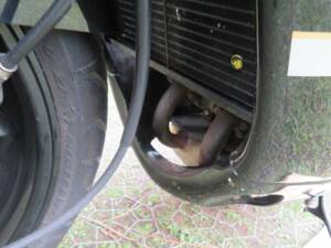 Image 34/44 of Norton F1 (1990)