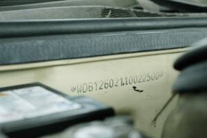 Bild 15/50 von Mercedes-Benz 280 S (1982)