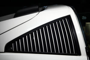 Image 17/72 of Ferrari 208 GTS Turbo (1985)