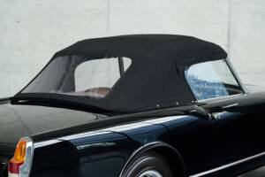 Image 21/50 of Alfa Romeo 2000 Spider (1959)