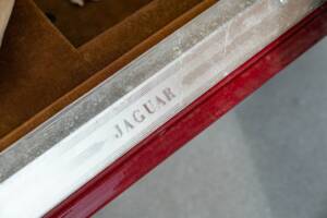 Bild 25/37 von Jaguar XJ 6 3.4 (1976)