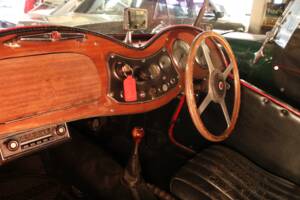 Imagen 27/49 de MG TD (1952)