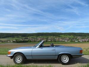 Bild 3/25 von Mercedes-Benz 380 SL (1985)