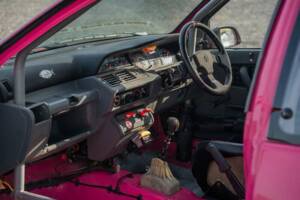Imagen 42/50 de Renault Clio I 1.8 16V (1991)
