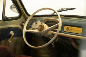 Image 21/30 of Renault Dauphine Gordini (1961)