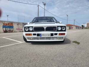 Image 3/14 of Lancia Delta HF Integrale 16V (1992)