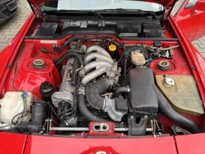 Image 22/24 de Porsche 944 (1986)