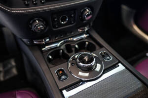 Bild 23/37 von Rolls-Royce Wraith (2017)