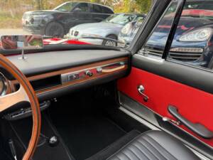 Image 16/34 of FIAT 1500 S (1961)