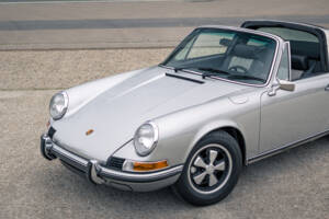 Image 16/34 of Porsche 911 2.4 T (1972)
