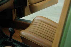 Image 37/50 de Mercedes-Benz 350 SE (1975)