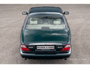Bild 8/30 von Jaguar XJ 8 Executive (1998)