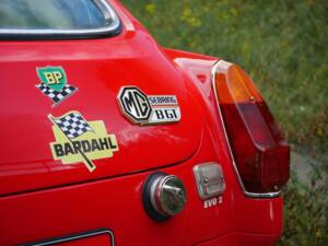 Afbeelding 47/50 van MG MGB GT V8 SEC (1971)