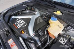 Image 50/52 of Audi RS4 Avant (2001)
