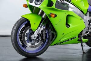 Afbeelding 35/50 van Kawasaki Ninja 750 ZX-7R (1996)