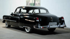 Image 3/19 of Cadillac 61 Sedan (1951)