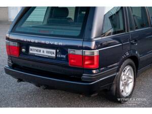 Bild 11/28 von Land Rover Range Rover 4.6 HSE (2000)